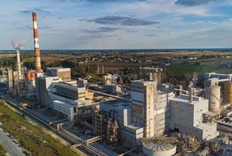 Nadchodzą grupowe zwolnienia w polskiej firmie! Władze apelują do rządu o ratowanie zakładu