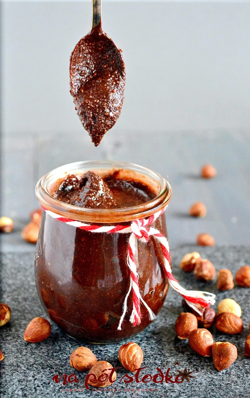 Domowa nutella bez cukru (wegańska). Jadalne prezenty bez cukru.