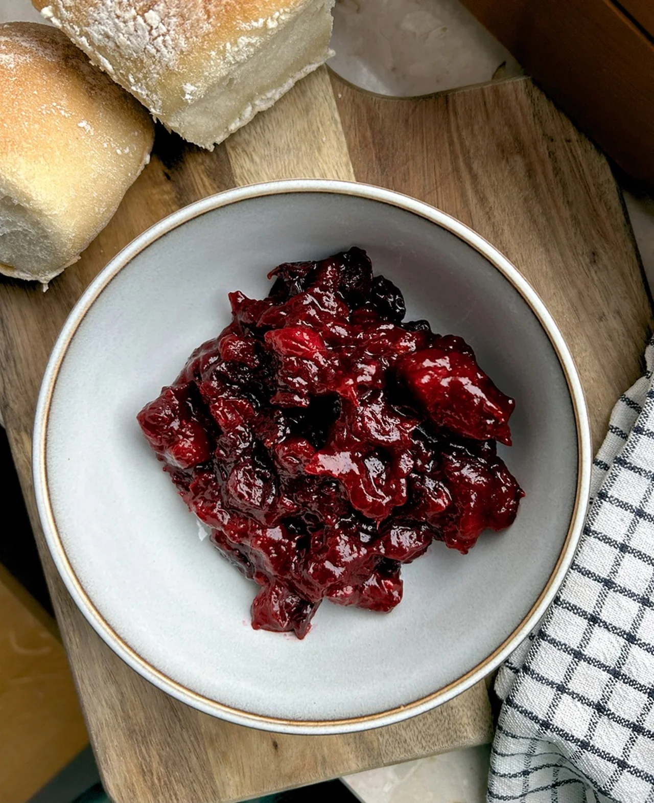 Domowa żurawina do mięsa