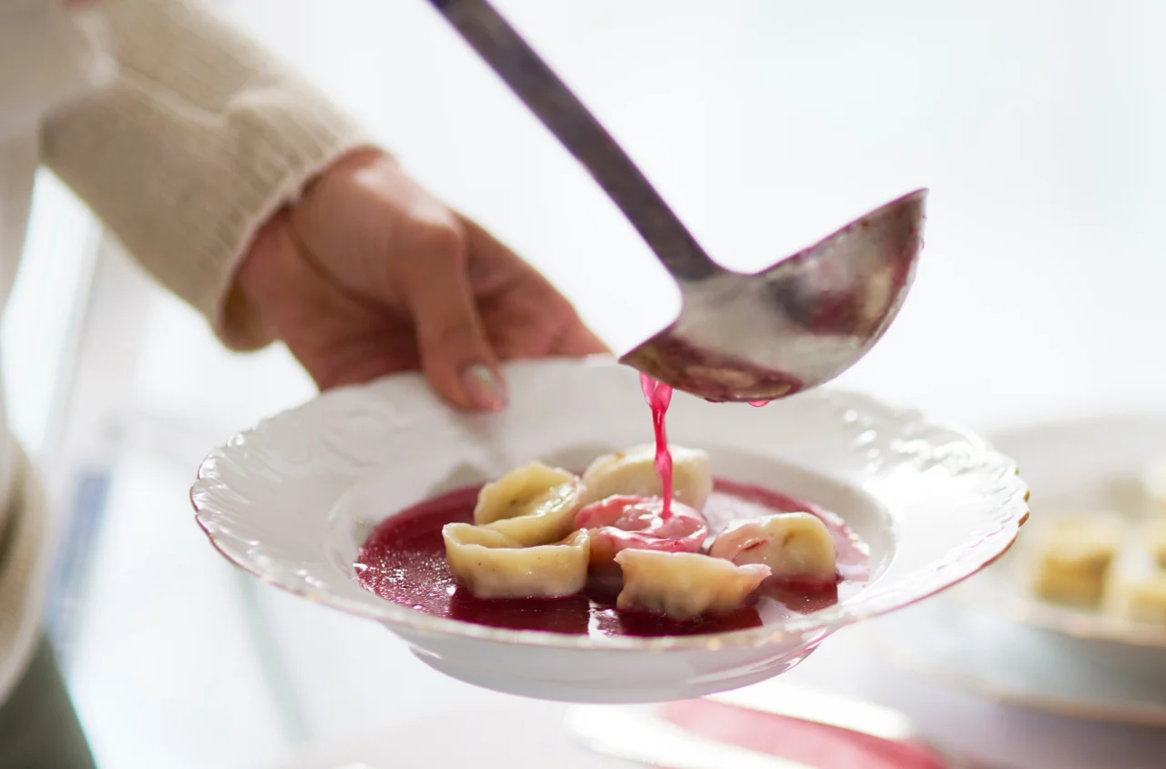 7 błędów, które niszczą barszcz czerwony. Numer 4 szczególnie zaskakuje!