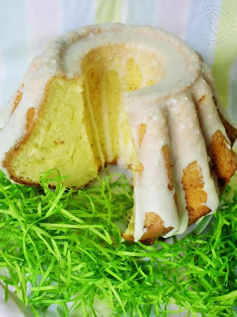 Pomarańczowa Babka Twarogowa