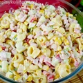 Sałatka Niedzielna z tortellini - szybka i smaczna