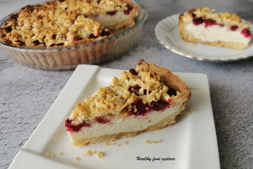 Tarta sernikowa z malinami