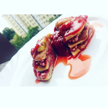 Pancakes z truskawkami