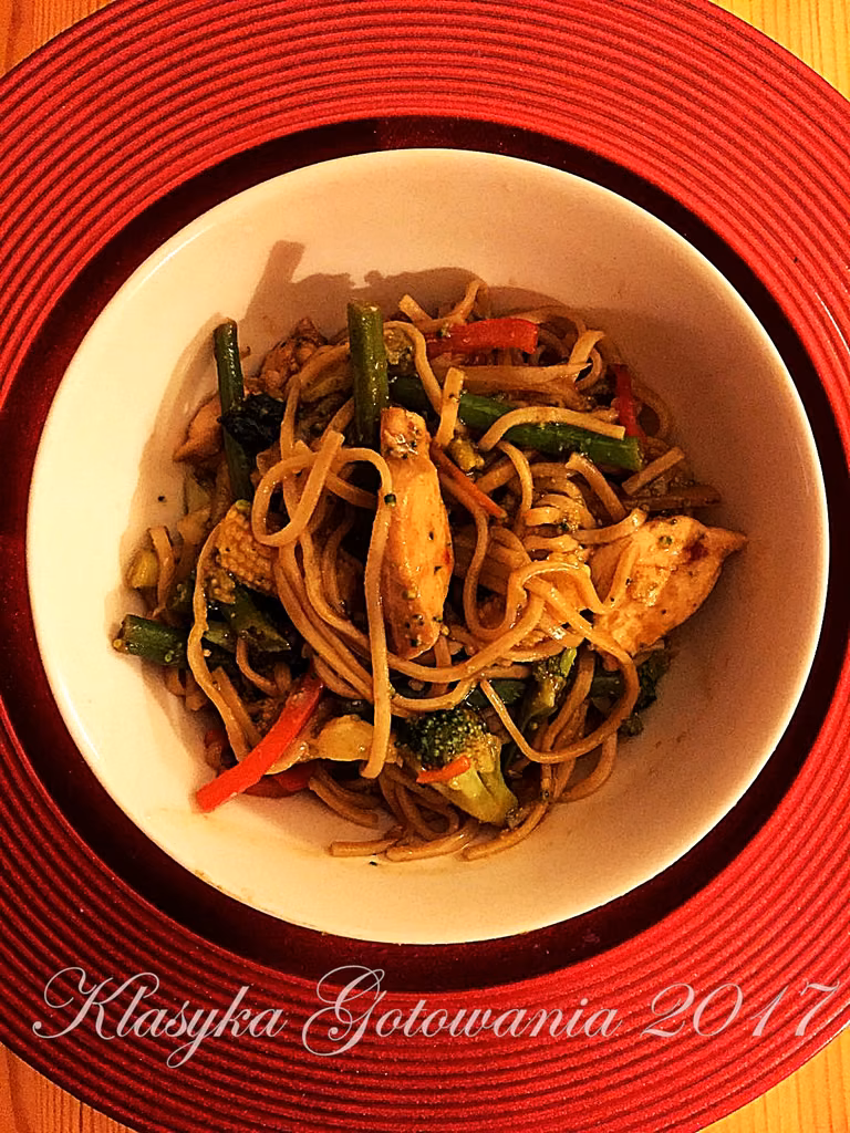 Chińszczyzna (Chow Mein)