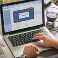 Dzień Bez Maila: Jak Przeżyć 24 Godziny Bez Elektronicznej Poczty
