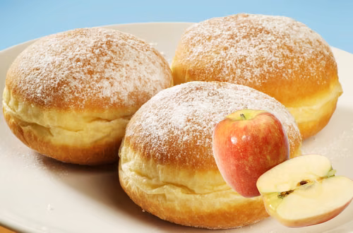 Domowe pączki szybciej czerstwieją? Ten trik sprawi, że pozostaną świeże na dłużej!