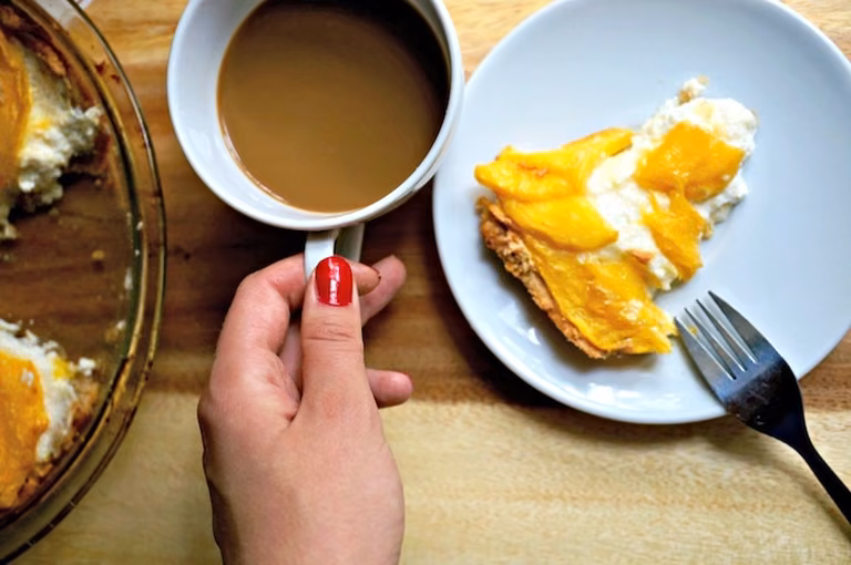 Pełnoziarnista Tarta z Mango i Nie Tylko