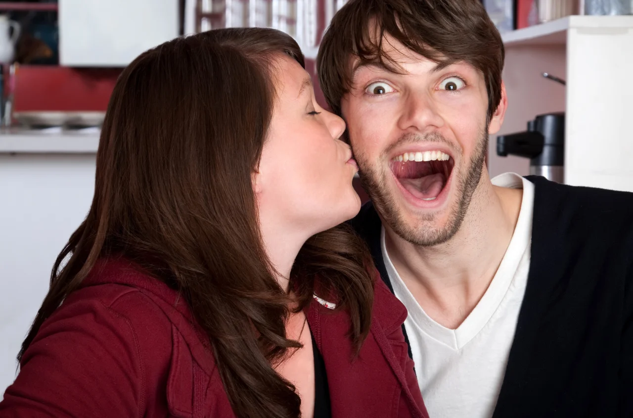 Dzień Niespodziewanego Całusa: Święto Spontaniczności i Uczuć