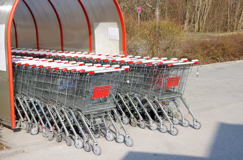 Co najmniej 2 niedziele handlowe w miesiącu? Projekt zniesienia zakazu handlu skierowano do kolejnego etapu
