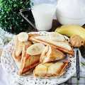 Tosty z masłem orzechowym i bananami