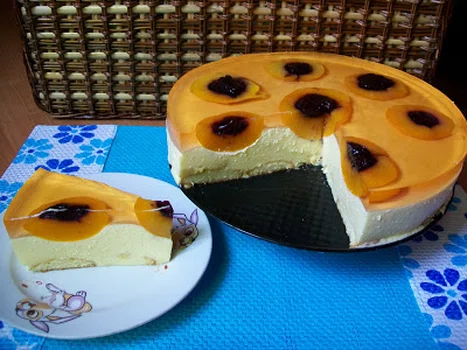 Torcik brzoskwiniowy na zimno