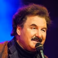 Krzysztof Krawczyk w szpitalu z COVID-19. Smutny apel do fanów...