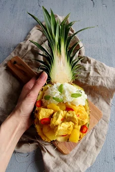 KURCZAK W SOSIE CURRY Z ANANASEM! MNIAMMM!