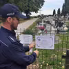 Takich nekrologów jeszcze nie widzieliście. Nietypowe ogłoszenia na cmentarzach