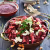 Różowe pesto z botwinki z fetą
