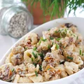 Sałatka z suszonymi pomidorami i tortellini