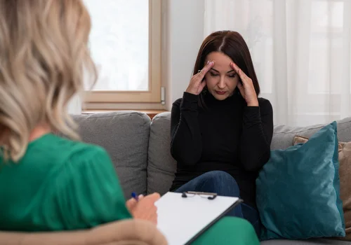 Psycholog lub psychiatra na NFZ po wizycie w Moje Zdrowie? Tak, jeśli pojawi się ten sygnał