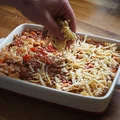 Zapiekanka makaronowa z mięsem mielonym . Przepis krok po kroku.