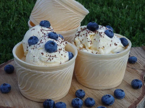 Lody o smaku ajerkoniaku