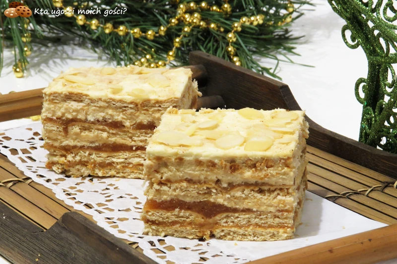 Krówka z jabłkami bez pieczenia