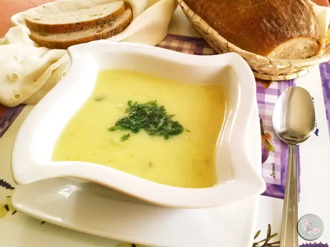 Zupa krem z cukinii