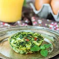 Muffinki jajeczne ze szpinakiem