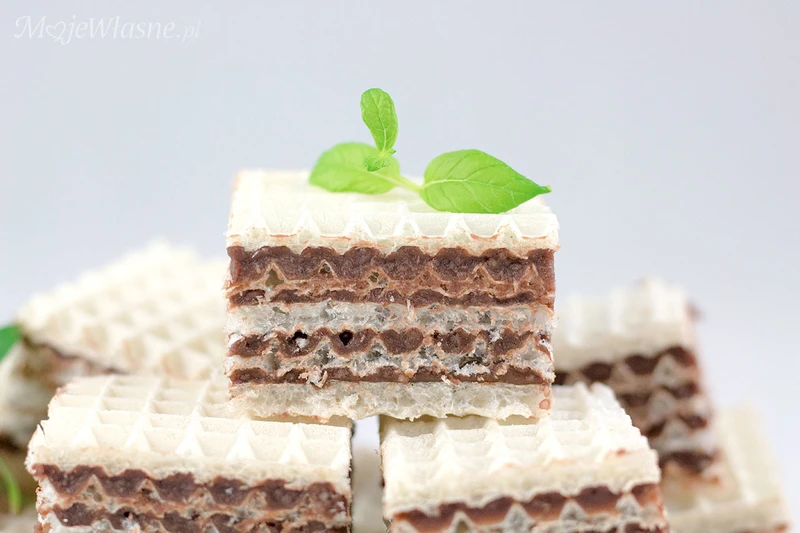 Przepis na wafle czekoladowe z mlekiem w proszku