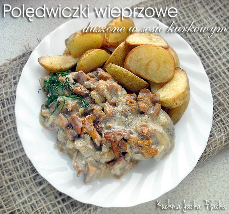 Polędwiczki wieprzowe duszone w sosie kurkowym