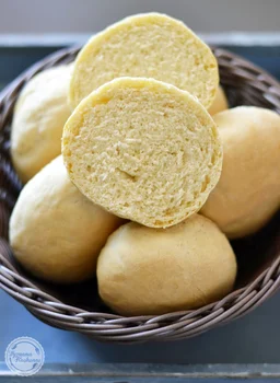 Bułki orkiszowe