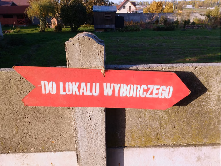 Wybory 2023: Jak zagłosować bez wychodzenia z domu? Jest na to sposób!