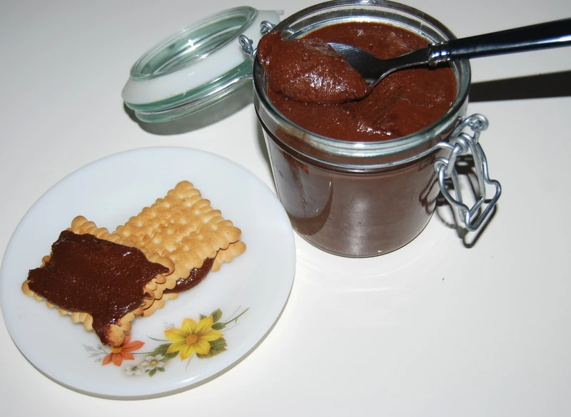 Domowa nutella