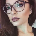 makijaż dla okularnicy