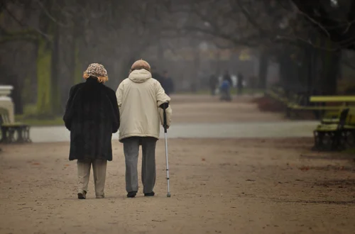 Rewolucja dla seniorów! Program ASY 2026 zmienia wszystko