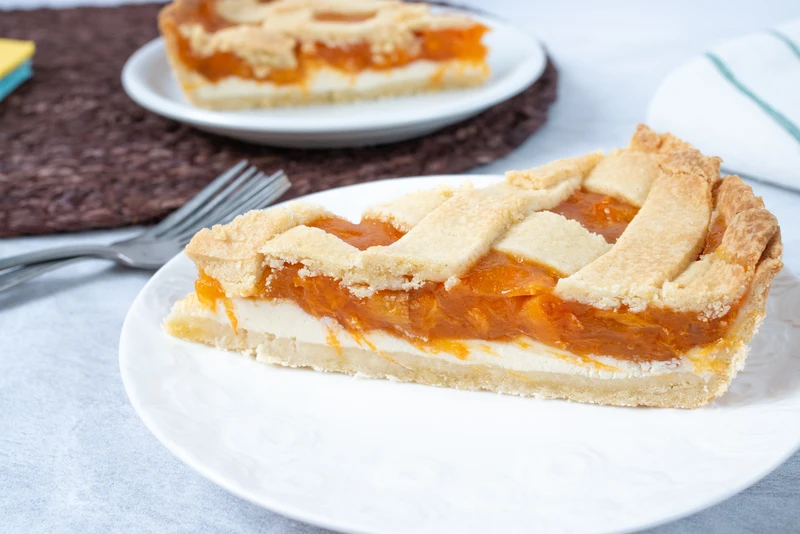 Bezglutenowa tarta z morelami i ricottą