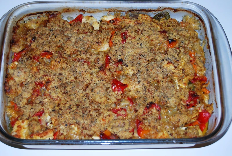 Crumble z kurczakiem i papryką