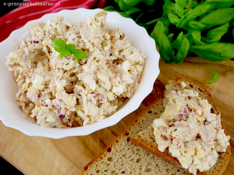 Szybka pasta kanapkowa z tuńczykiem - zrobisz w 15 minut