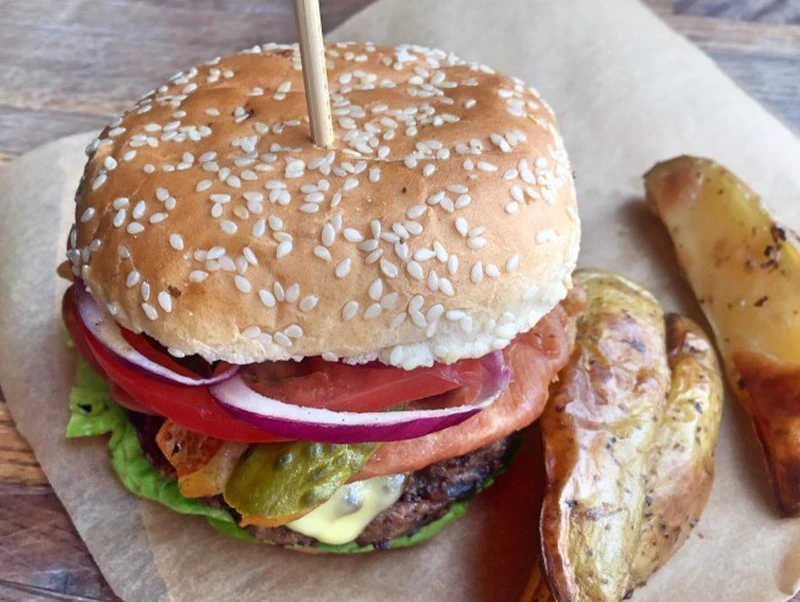 Niedziela: Idealny burger ze stoutem