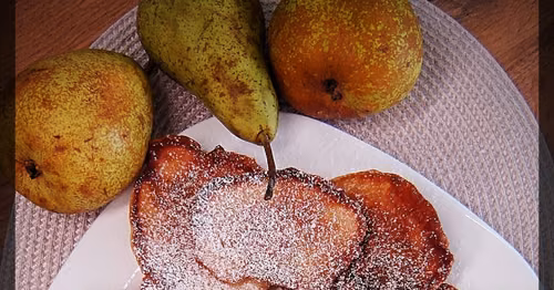 Placki z gruszkami