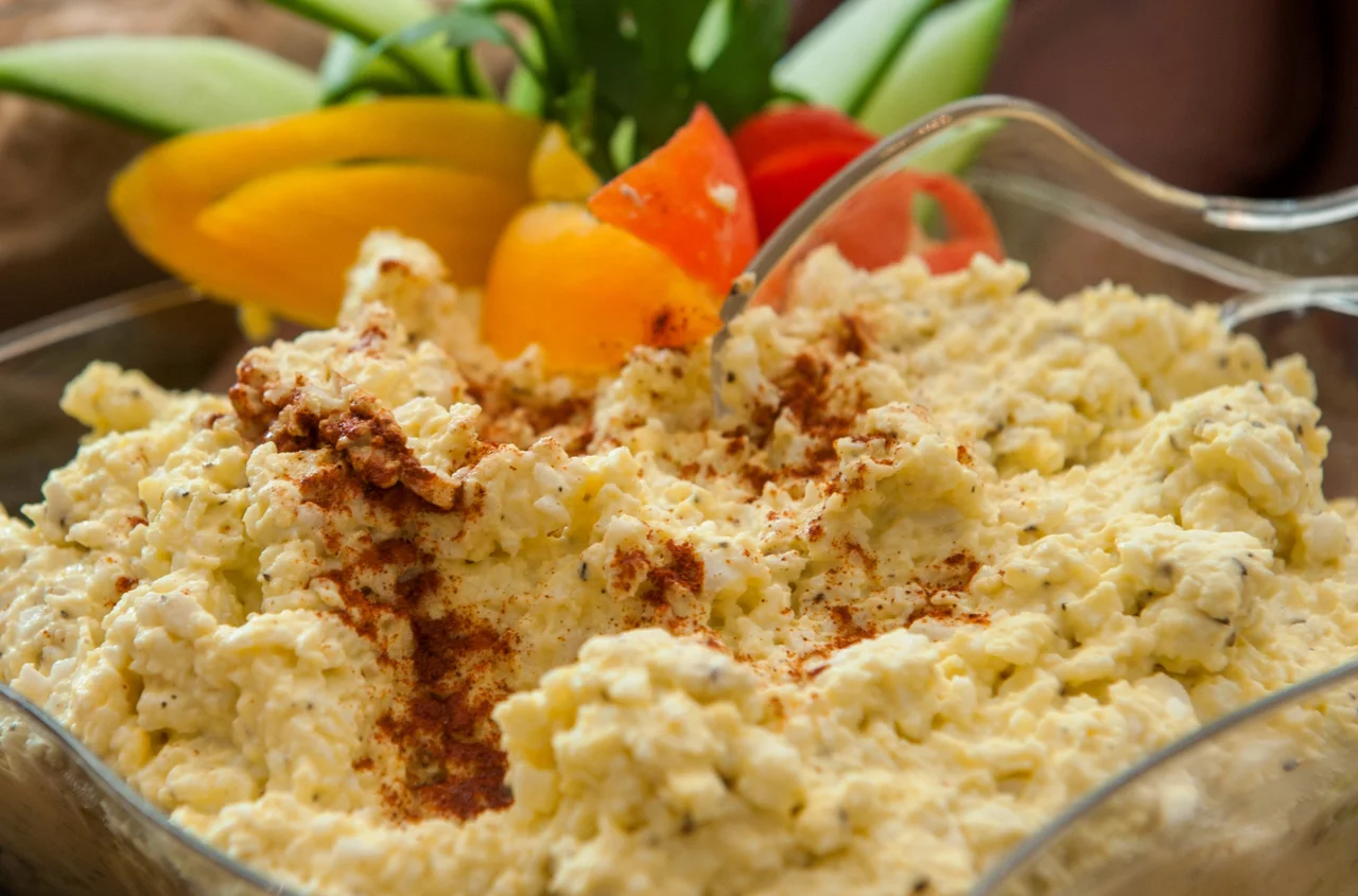 Pasta jajeczna dla wymagających – Jak ją idealnie doprawić?