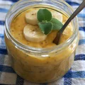 Jogurtowy deser z mango i bananem