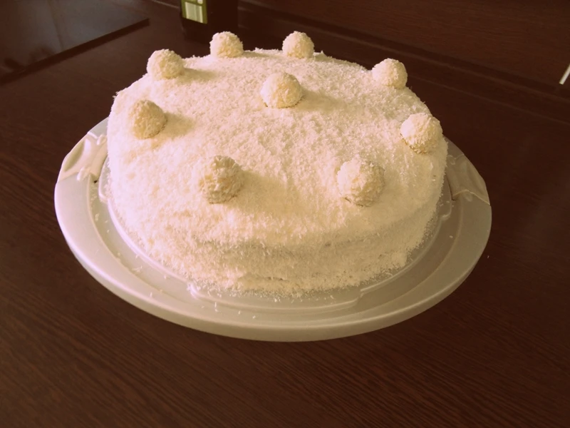 Tort Raffaello