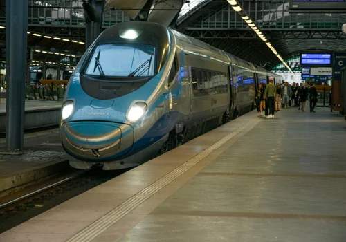 PKP Intercity rezygnuje z kilku tras Pendolino! W zamian nowe rozwiązania dla podróżnych!