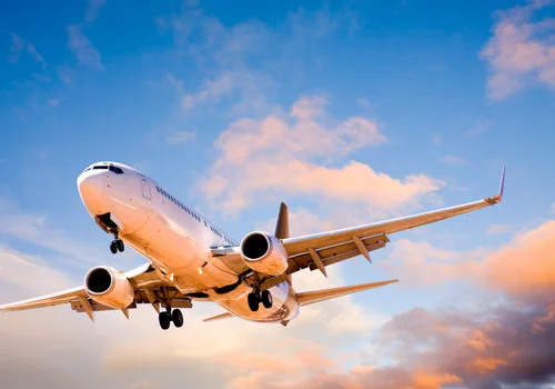Uwaga podróżni: TEN kraj wprowadza podatek lotniczy!