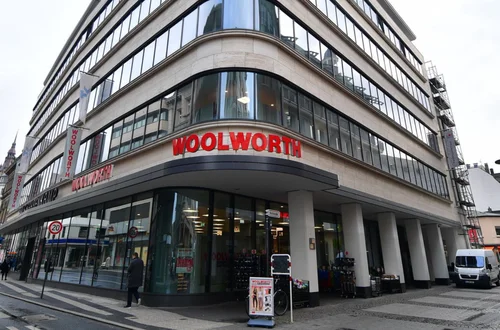 Nowa sieć otwiera kolejny sklep w Polsce! Porównują ją do Action i Pepco, a klienci wychodzą z pełnymi koszykami