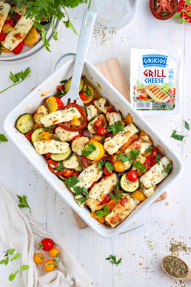 Zapiekanka warzywna z serem halloumi