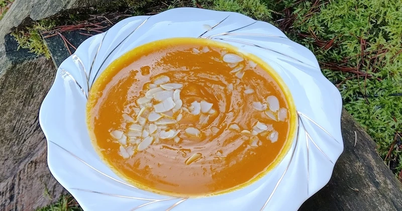 Rozgrzewająca zupa dyniowa + film