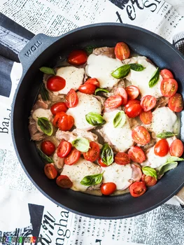 Polędwiczki z szynką parmeńską - przygotowanie 20 minut