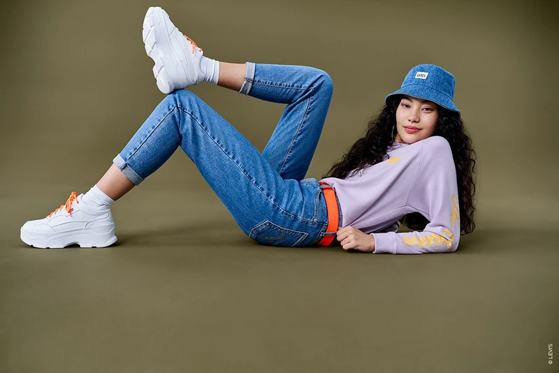 Casualowe stylizacje damskie – trendy w modzie codziennej