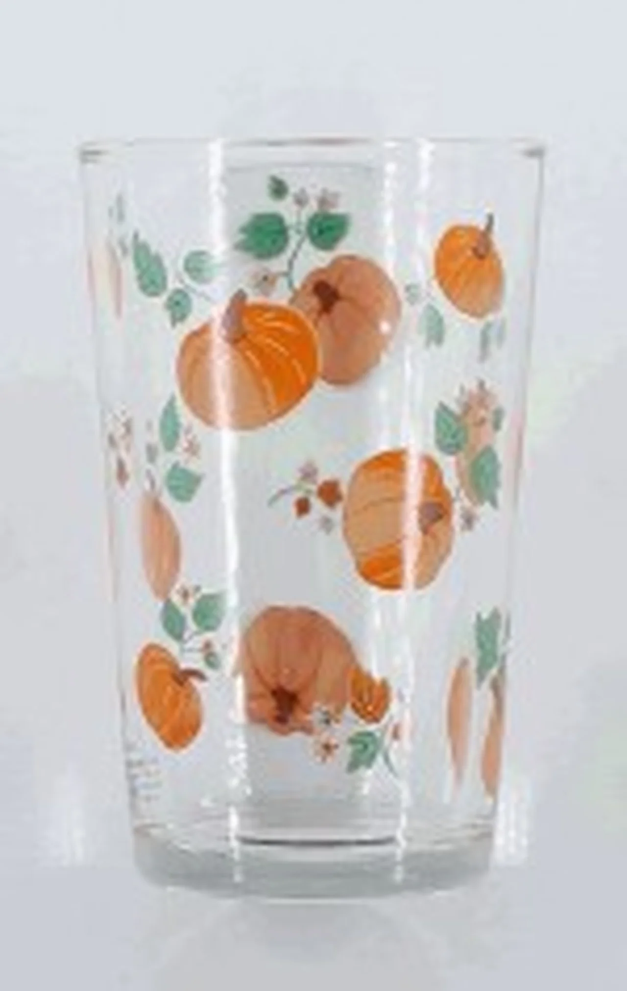 GIS ostrzega: migracja ołowiu i kadmu z obrzeży szklanek Flying Tiger Copenhagen w Polsce